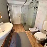 Cozy Penthouse 2 Bedrooms With Wifi - Netflix - Private Parking * Tarvisio