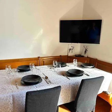 Cozy Penthouse 2 Bedrooms With Wifi - Netflix - Private Parking Apartmán Tarvisio